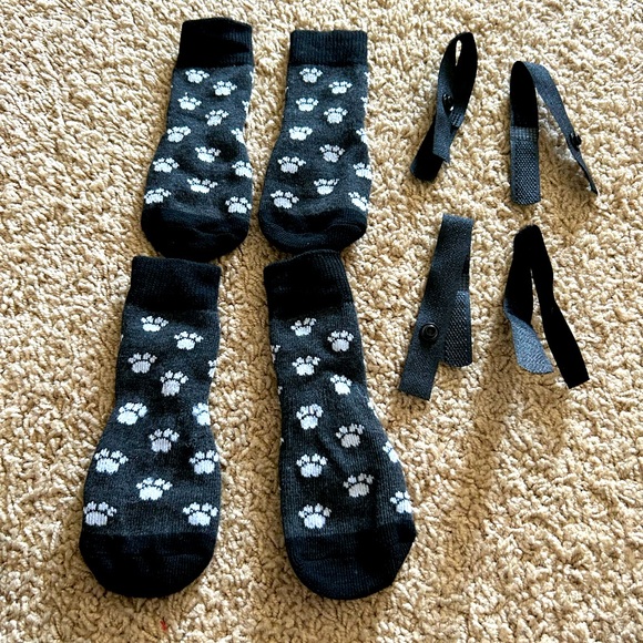 2 pairs anti-slip dog socks Medium - Picture 2 of 2